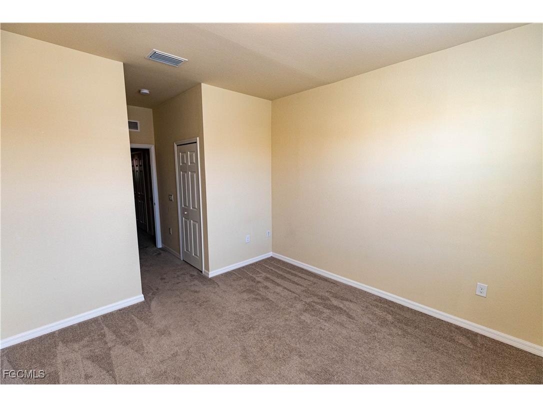 8877 Via Isola Court Fort Myers FL 33966 2025006729 image17