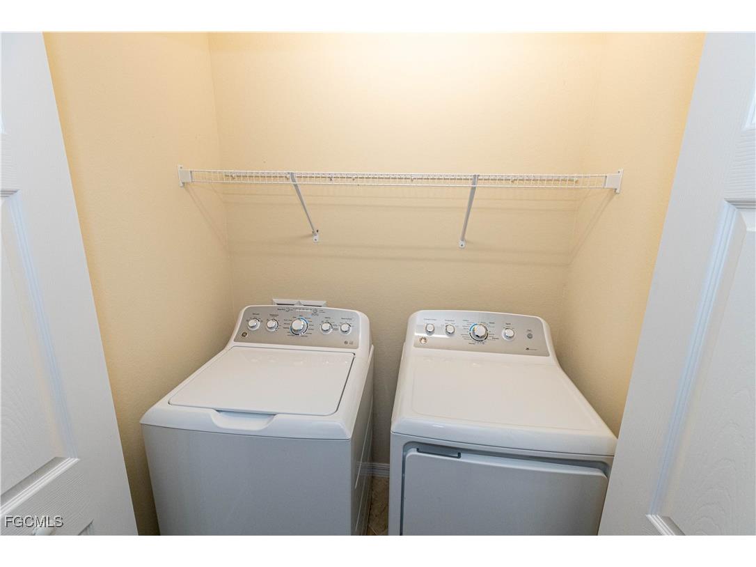 8877 Via Isola Court Fort Myers FL 33966 2025006729 image22