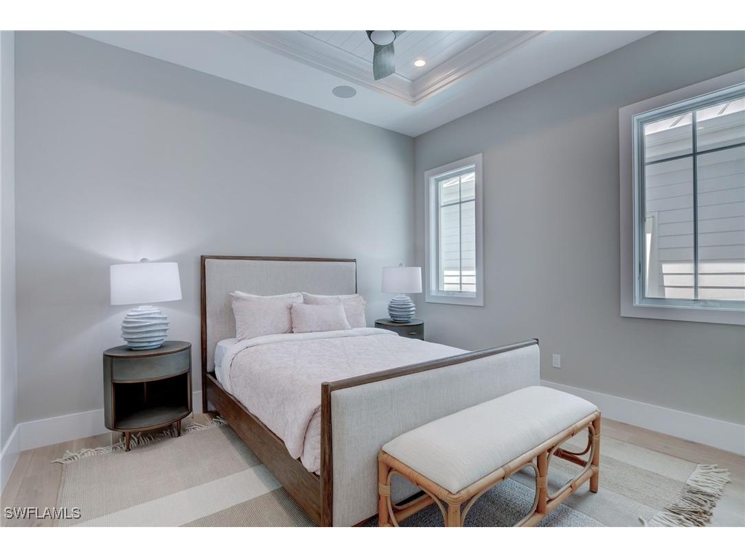 888 10th Avenue S Naples FL 34102 225070613 image15