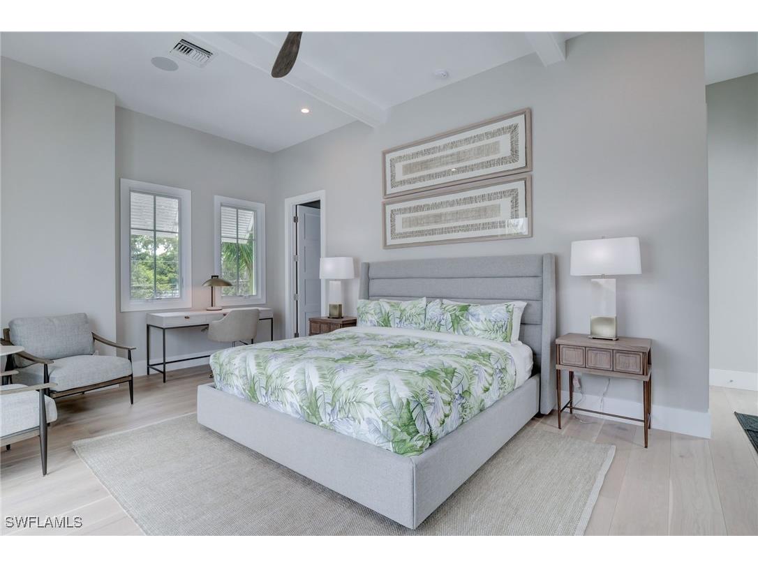 888 10th Avenue S Naples FL 34102 225070613 image22