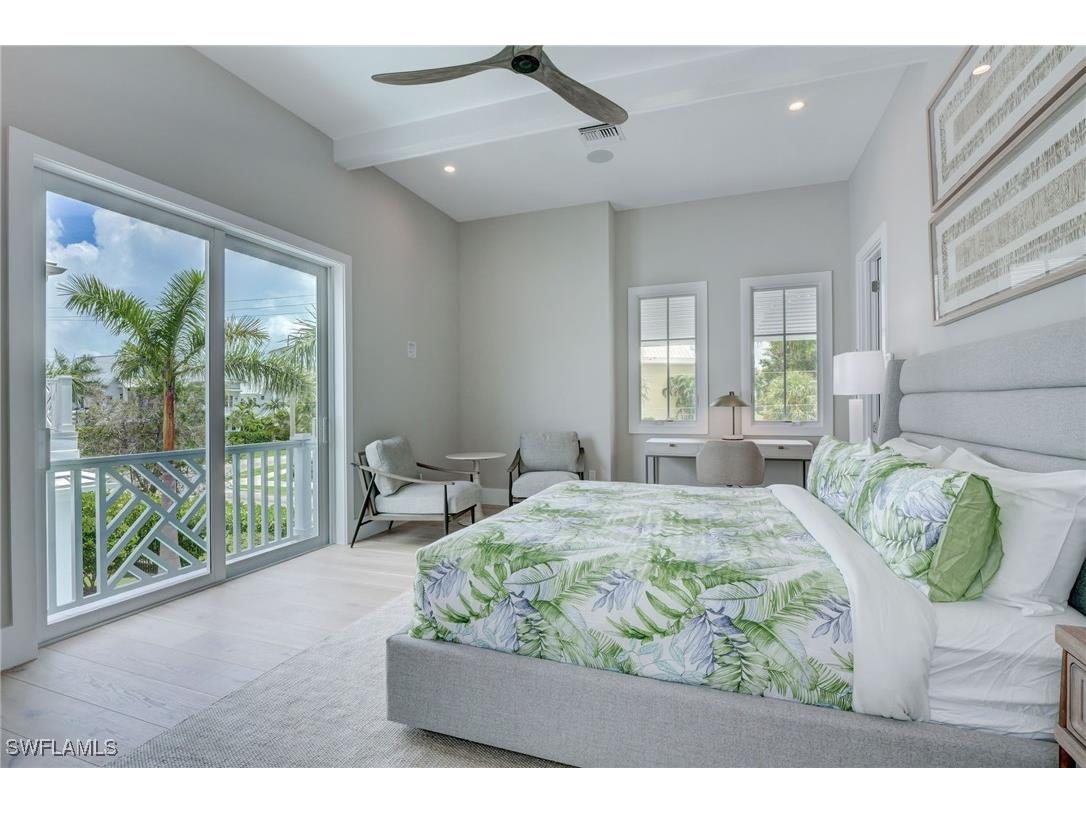 888 10th Avenue S Naples FL 34102 225070613 image23