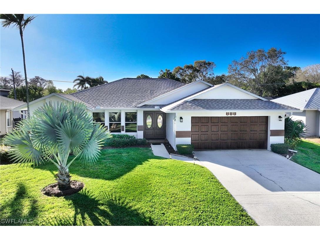 888 Hidden Terrace Road Naples FL 34104 224014382 image1