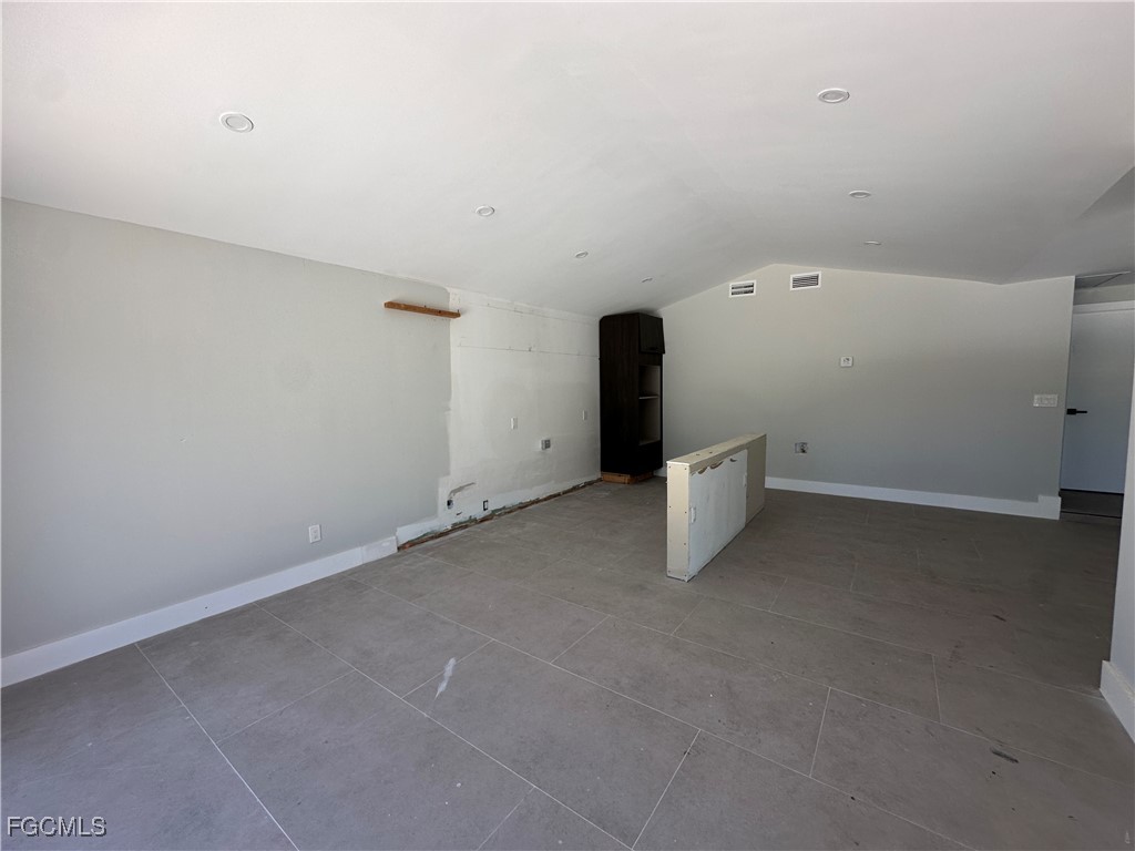 888 Limpet Drive Sanibel FL 33957 2025010048 image5