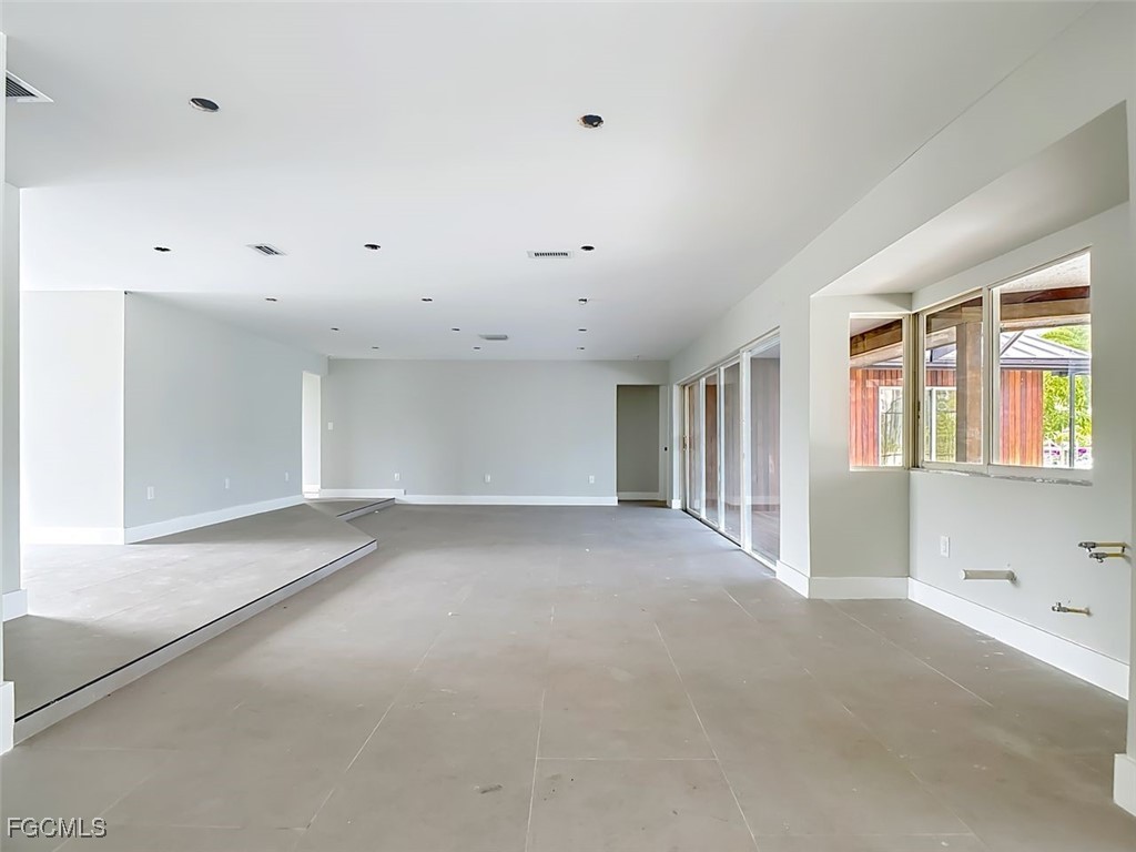 888 Limpet Drive Sanibel FL 33957 2026001405 image4