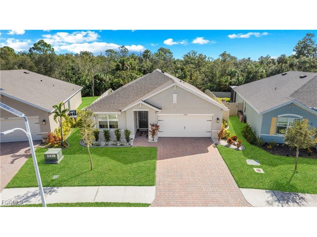 8880 Cascade Price Circle North Fort Myers FL 33917 2025014582 image1