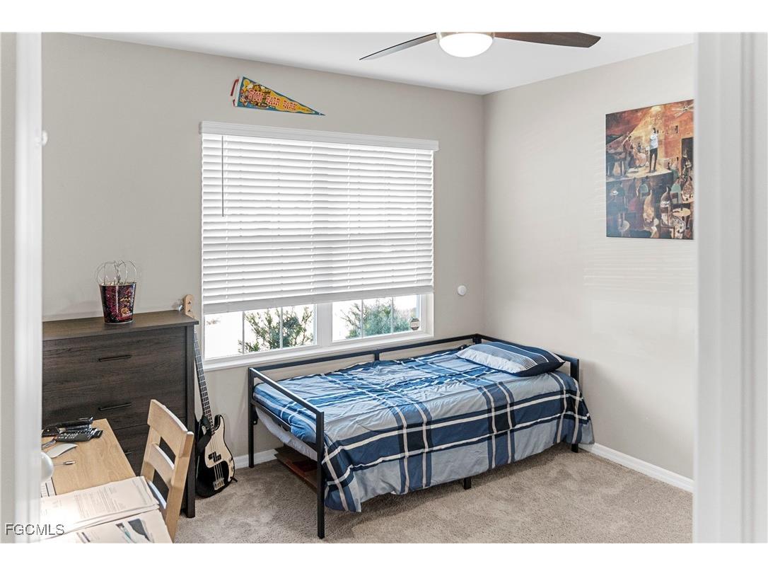 8880 Cascade Price Circle North Fort Myers FL 33917 2025014582 image14