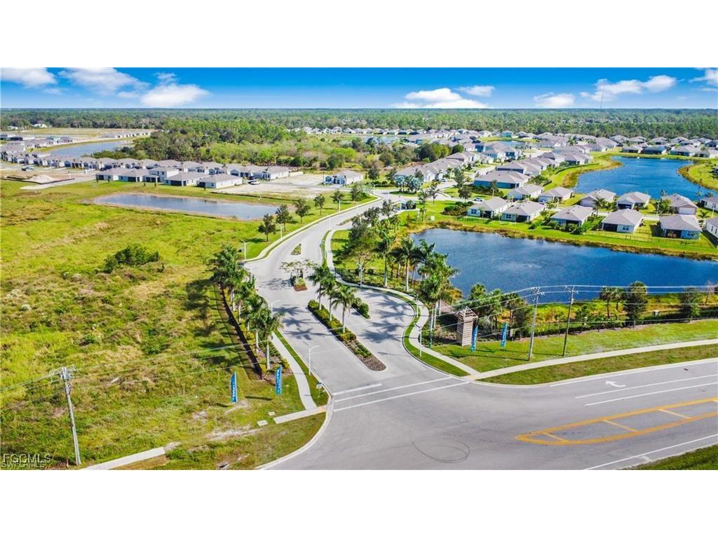 8880 Cascade Price Circle North Fort Myers FL 33917 2025014582 image28