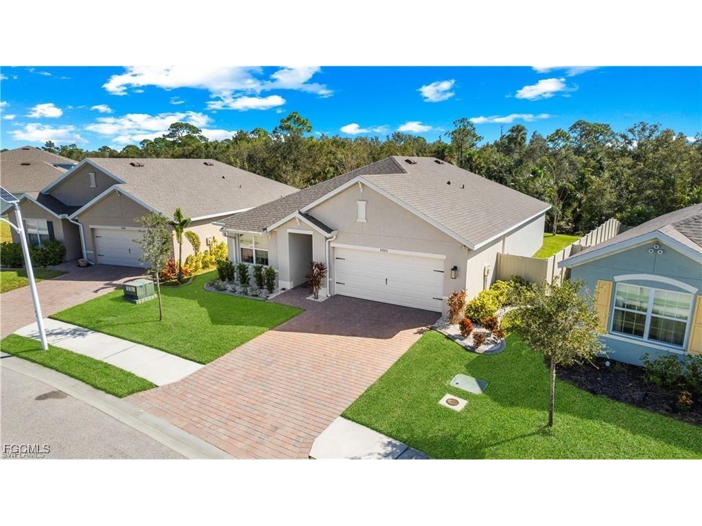 8880 Cascade Price Circle North Fort Myers FL 33917 2025014582 image3