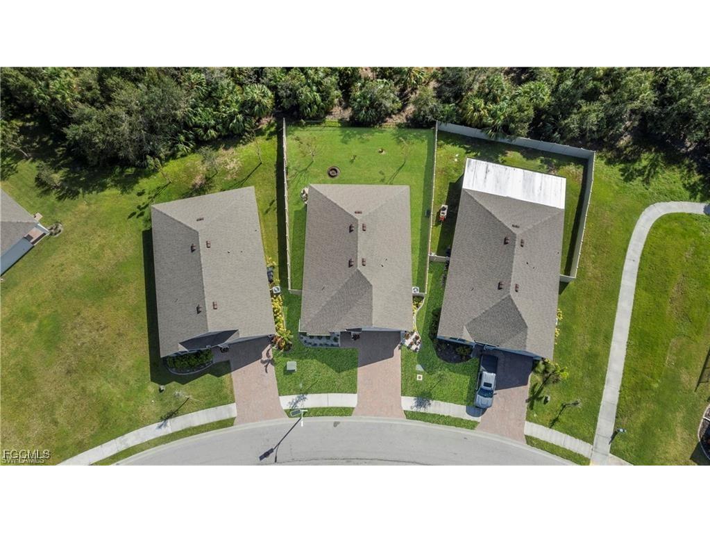 8880 Cascade Price Circle North Fort Myers FL 33917 2025014582 image5