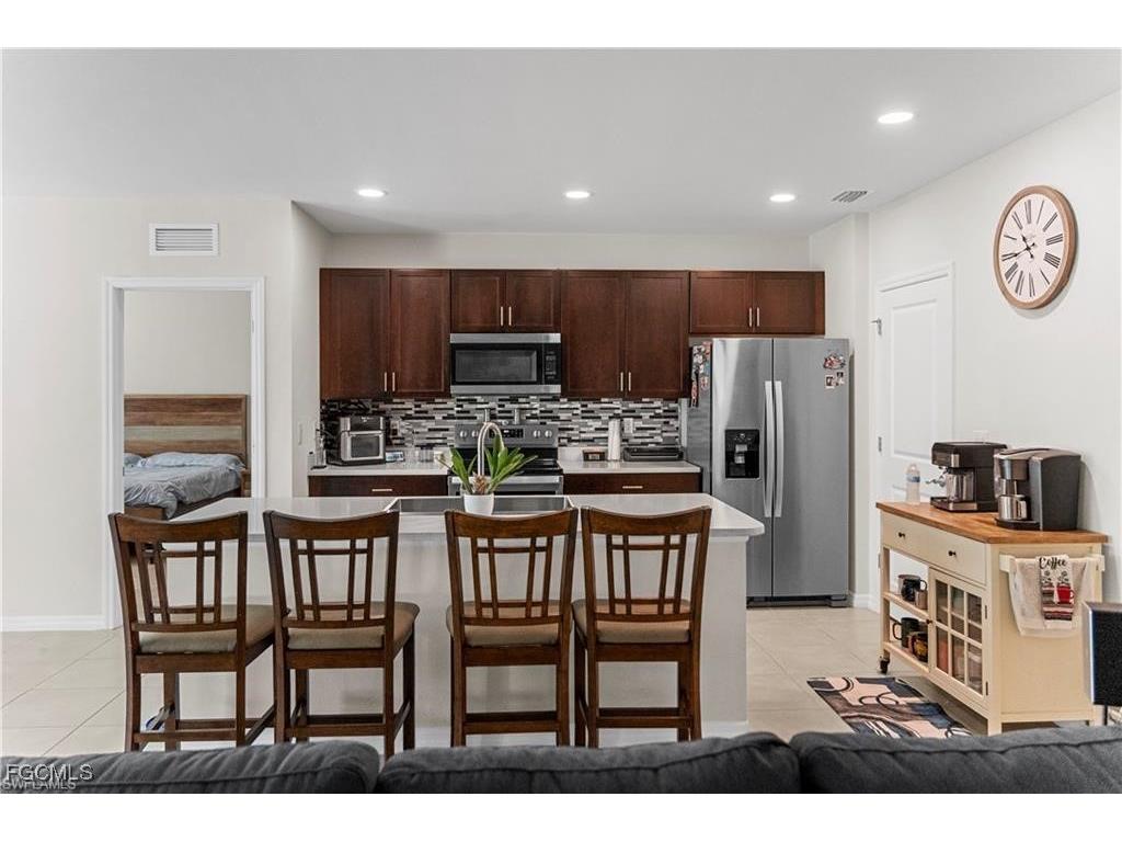 8880 Cascade Price Circle North Fort Myers FL 33917 2025014582 image9