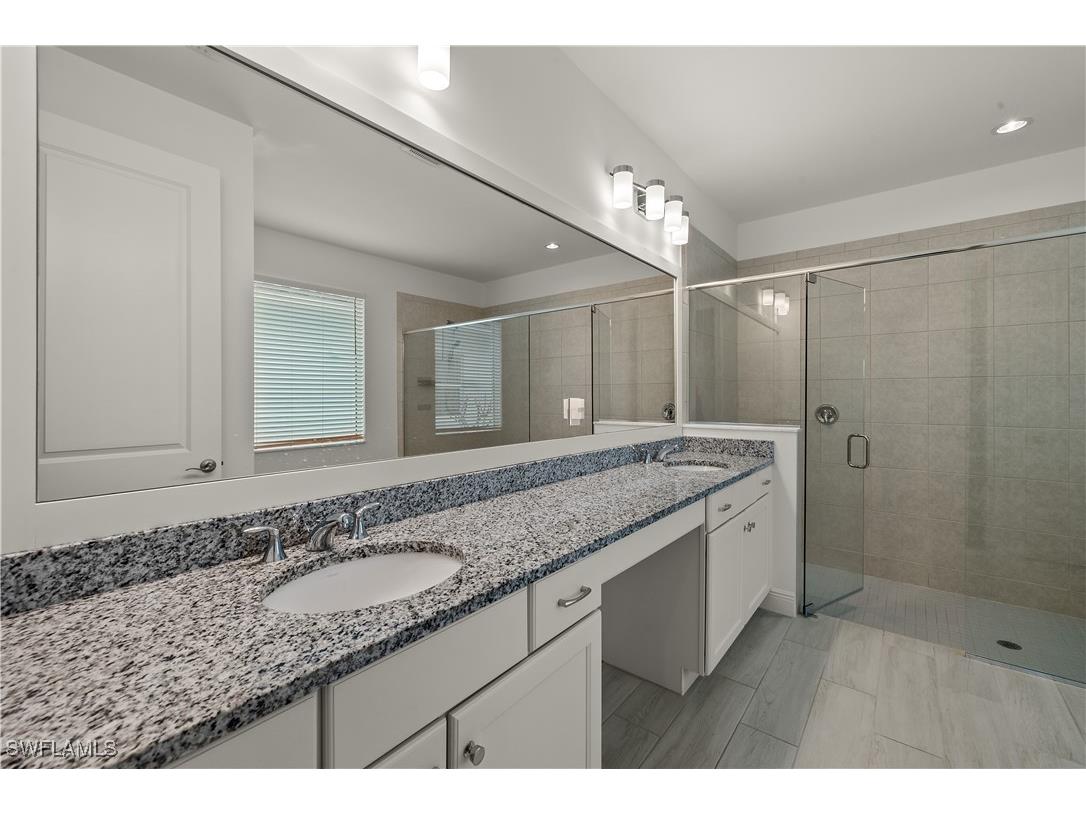 8880 Redonda Drive Naples FL 34114 225007831 image16