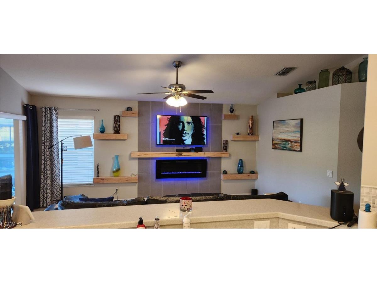 8884 Cedar Hollow Drive Fort Myers FL 33912 2025017958 image14