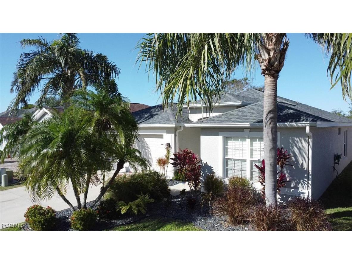 8884 Cedar Hollow Drive Fort Myers FL 33912 2025017958 image3