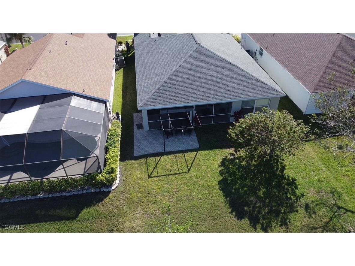 8884 Cedar Hollow Drive Fort Myers FL 33912 2025017958 image4
