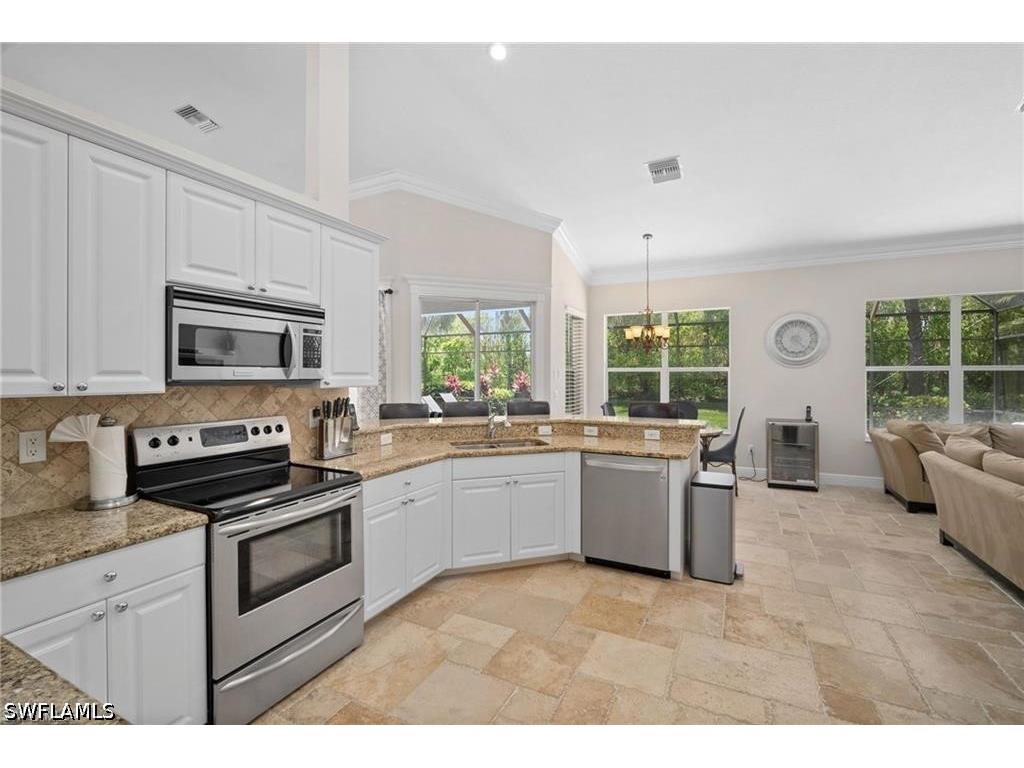 8884 Mustang Island Circle Naples FL 34113 226017752 image13