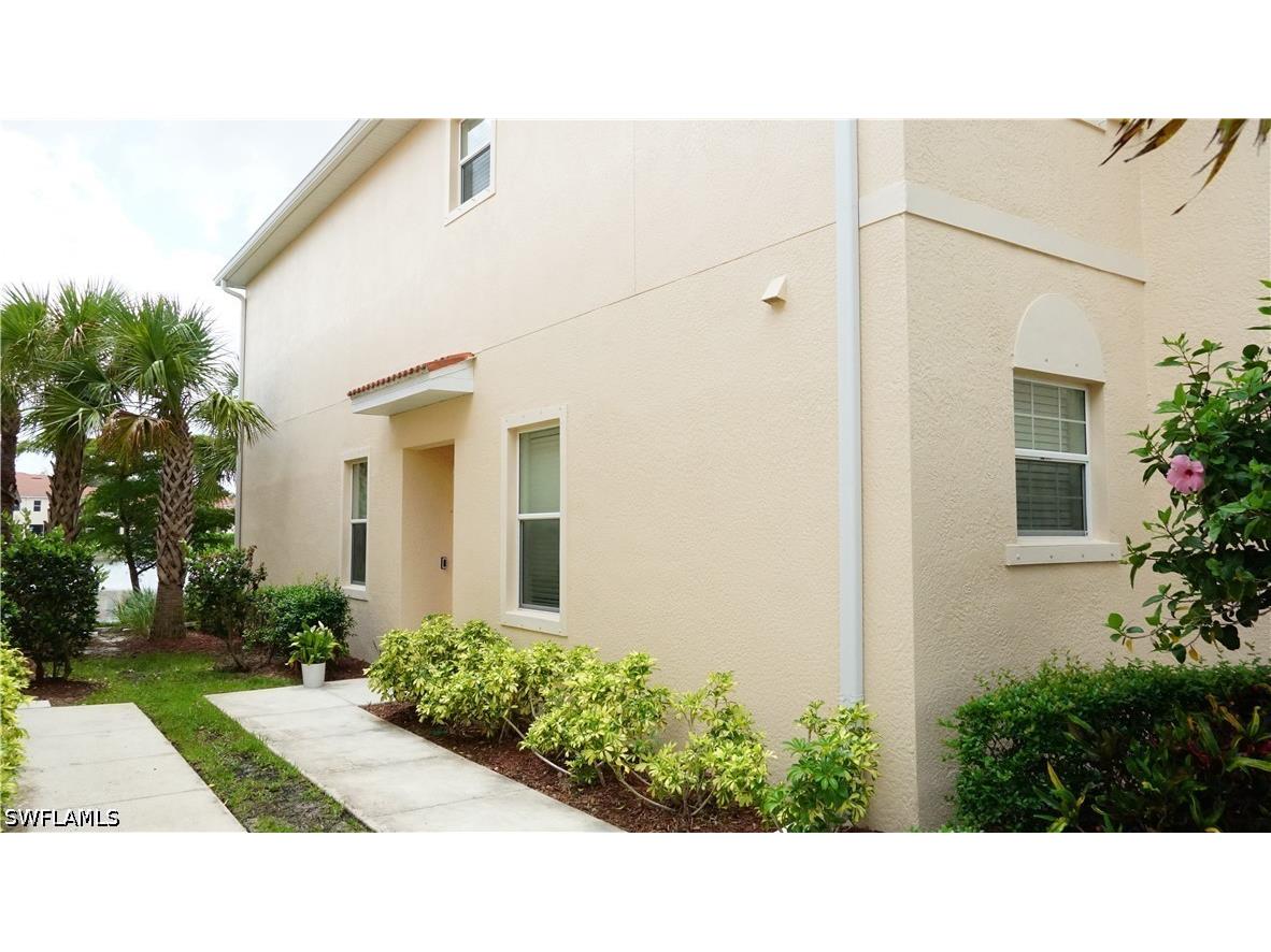 8884 Via Isola Court Fort Myers FL 33966 226016520 image2