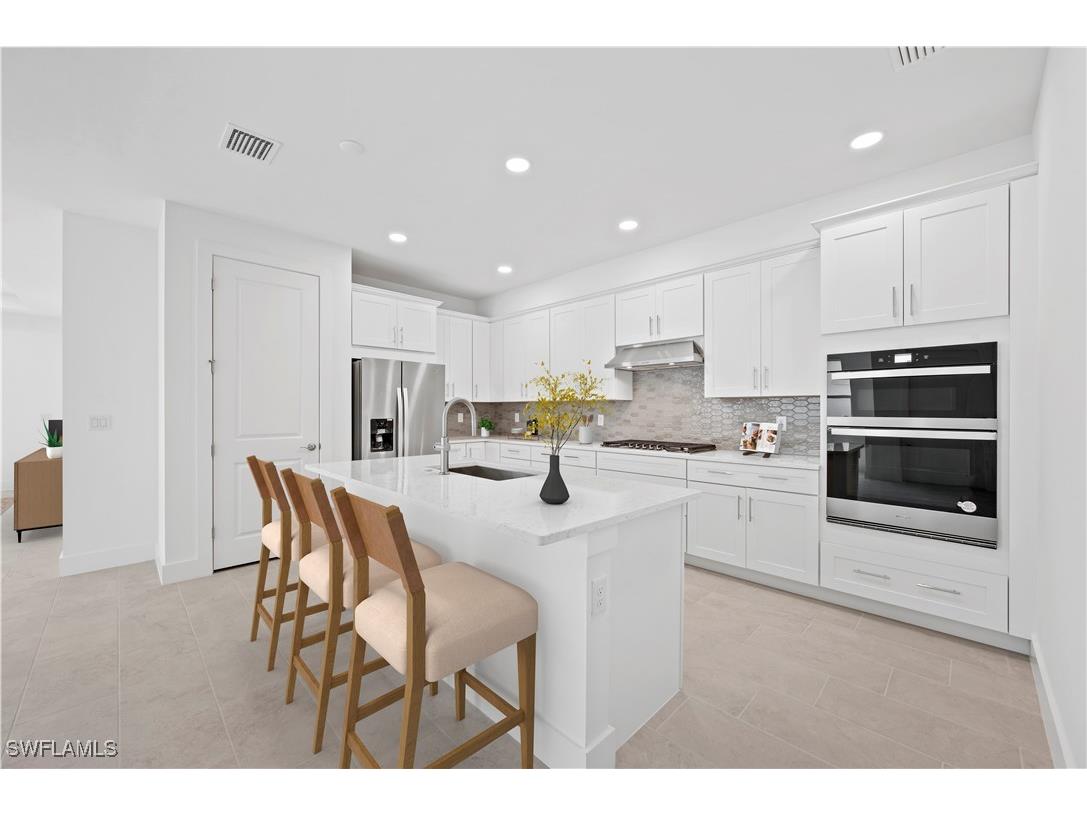 8885 Oceana Way Naples FL 34114 225021694 image1