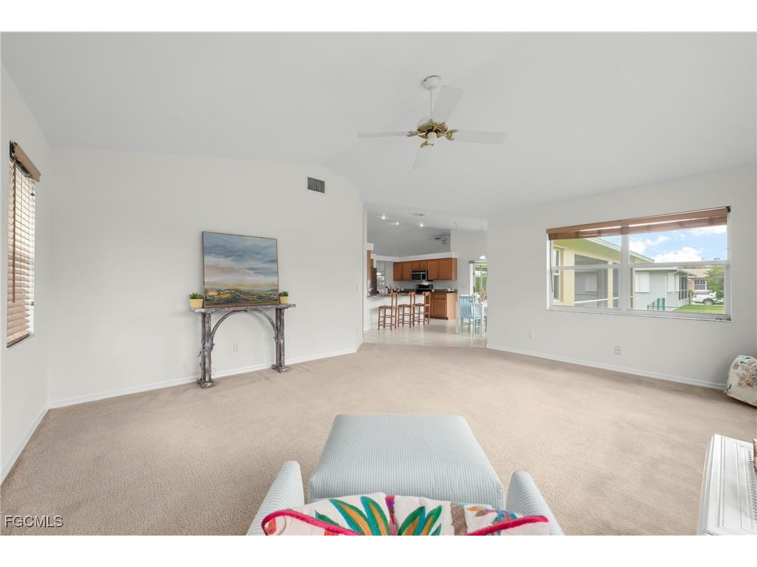 8886 Staghorn Way Fort Myers FL 33908 2025009075 image19