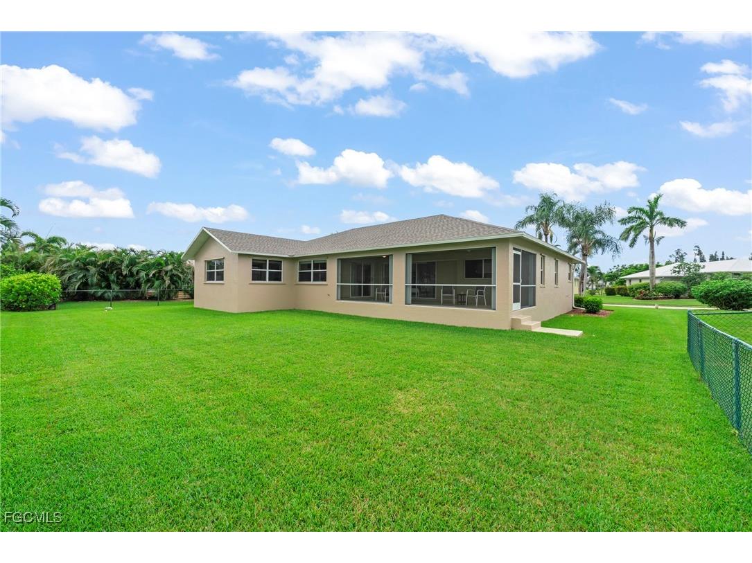 8886 Staghorn Way Fort Myers FL 33908 2025009075 image36
