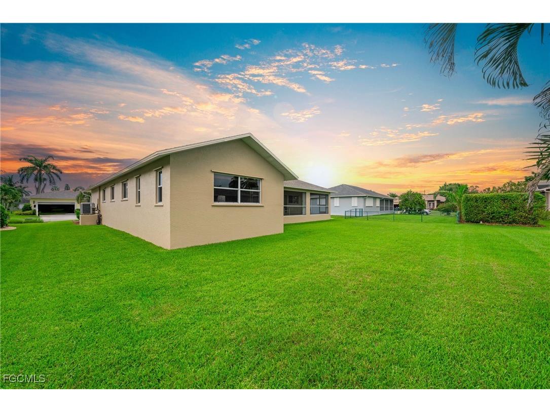 8886 Staghorn Way Fort Myers FL 33908 2025009075 image39