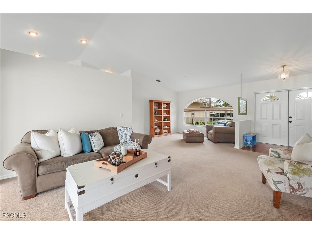 8886 Staghorn Way Fort Myers FL 33908 2025009075 image9