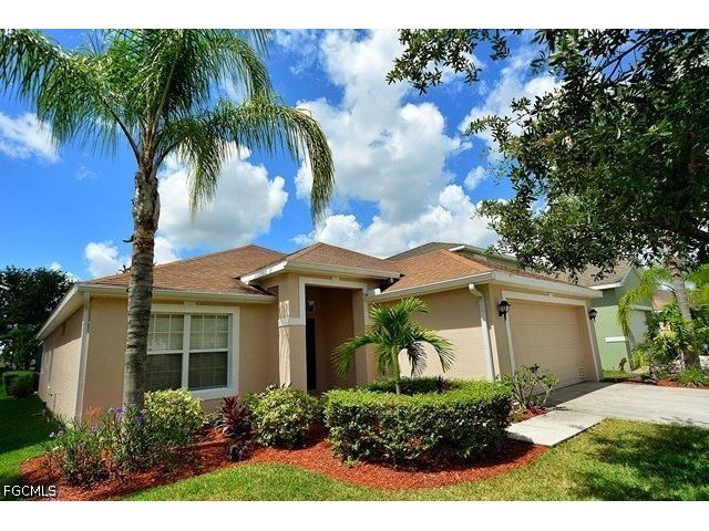 8887 Falcon Pointe Loop Fort Myers FL 33912 2026015316 image15