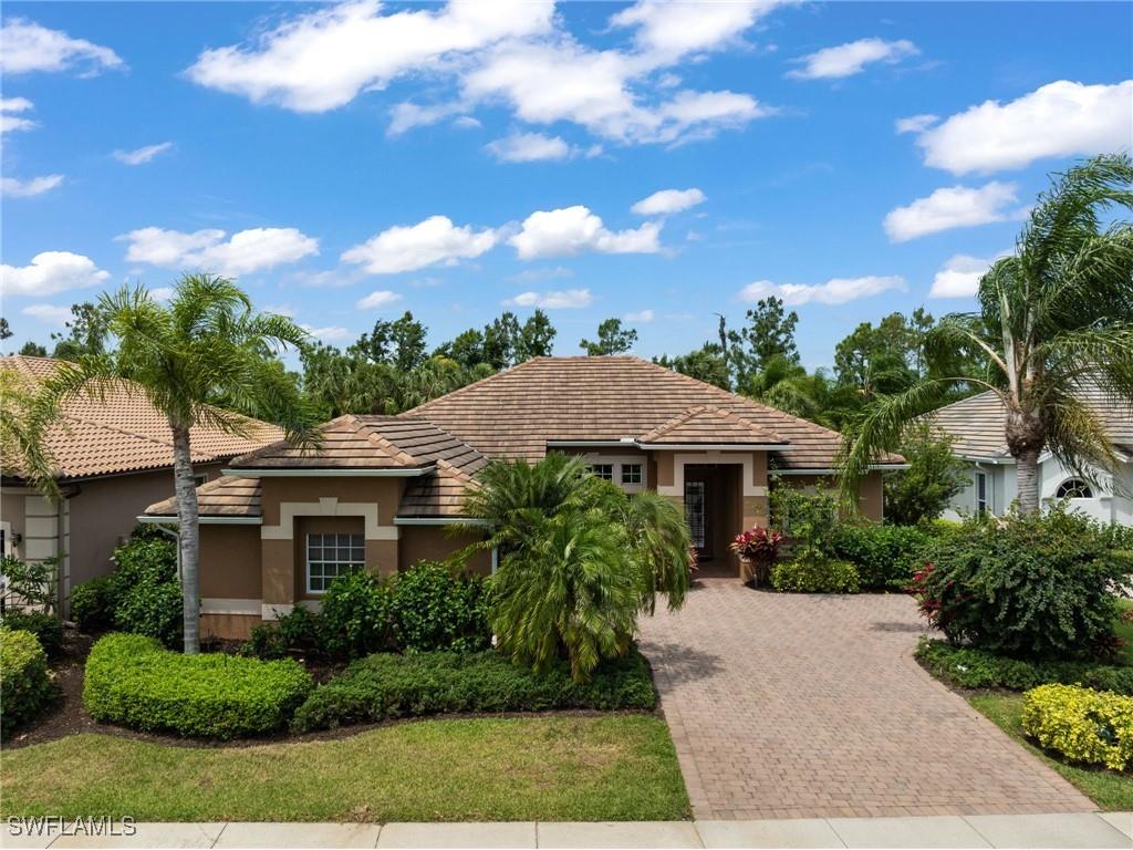 8888 Mustang Island Circle Naples FL 34113 225036104 image1