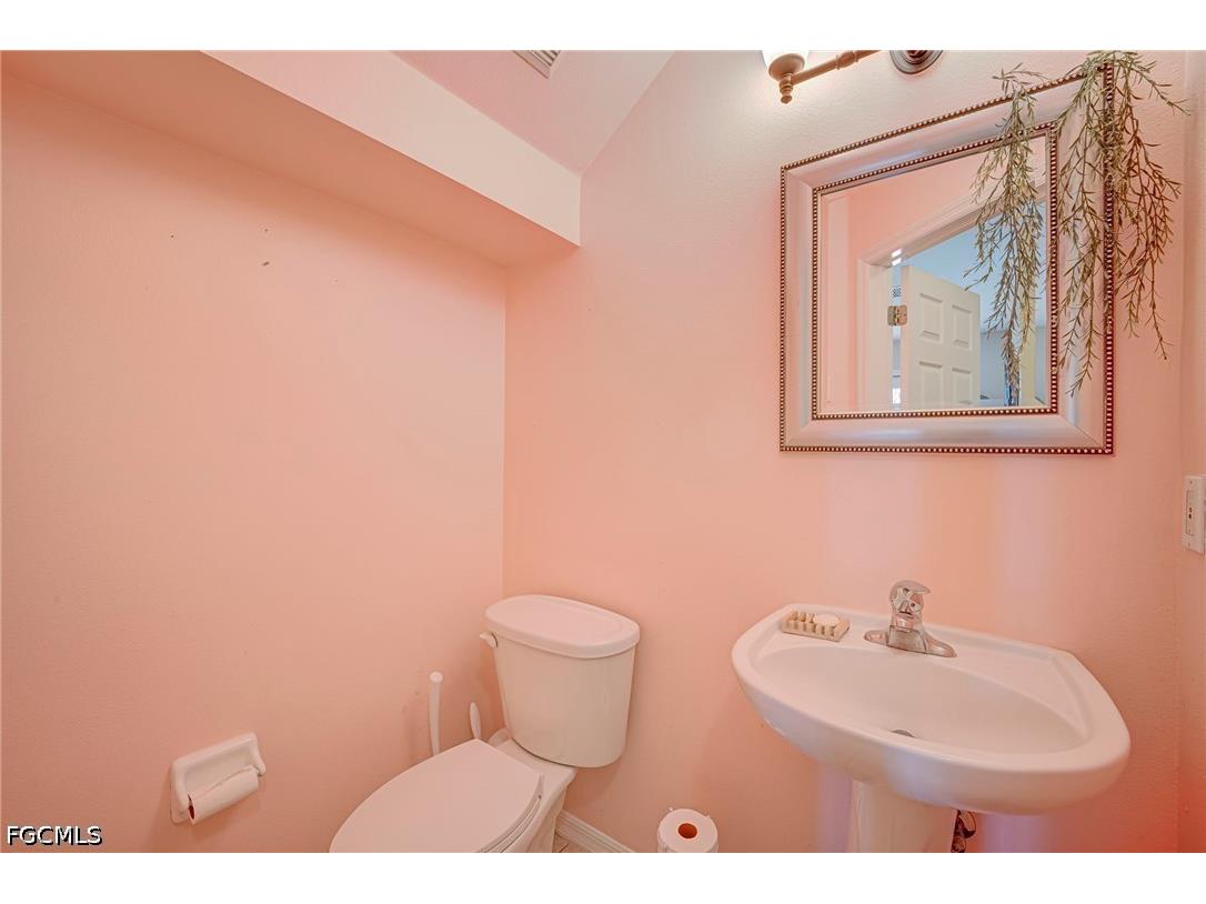 8889 Fawn Ridge Drive Fort Myers FL 33912 2026025978 image19