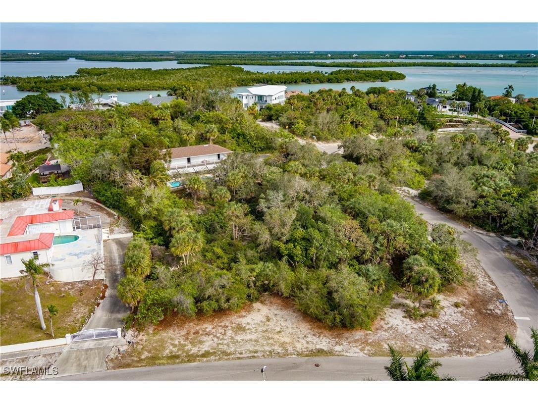 889 Scott Drive Marco Island FL 34145 226003176 image2