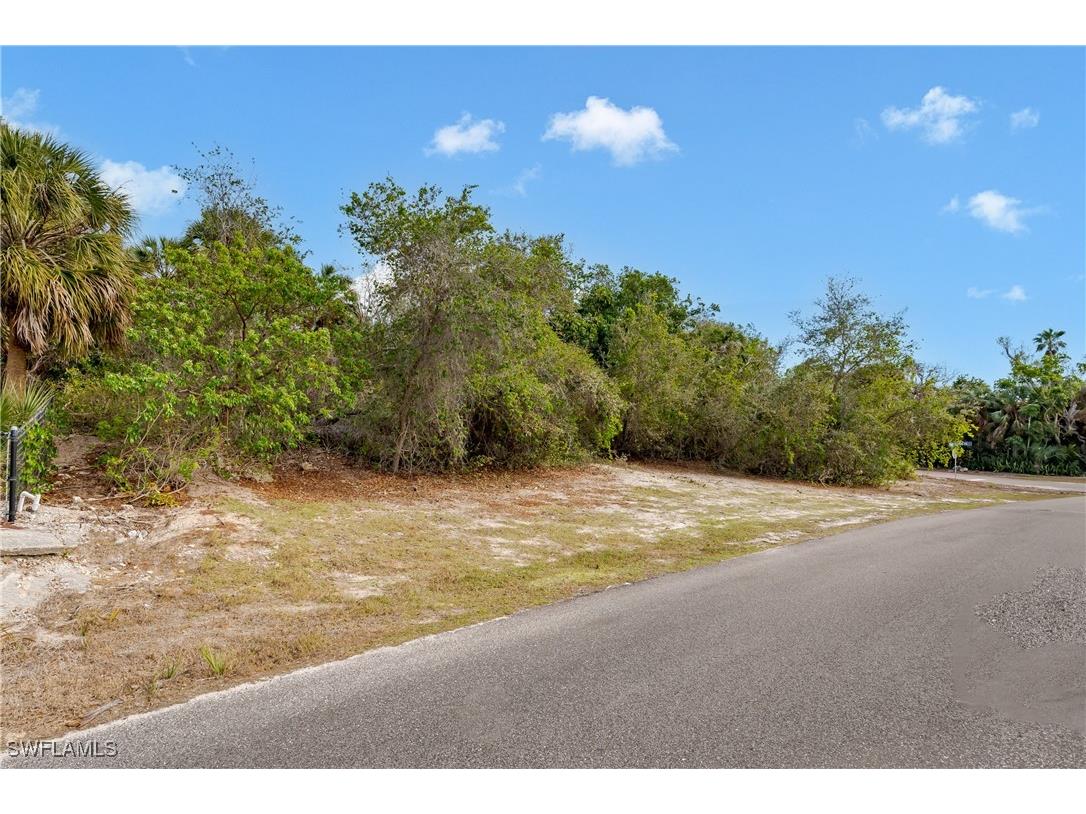889 Scott Drive Marco Island FL 34145 226003176 image32