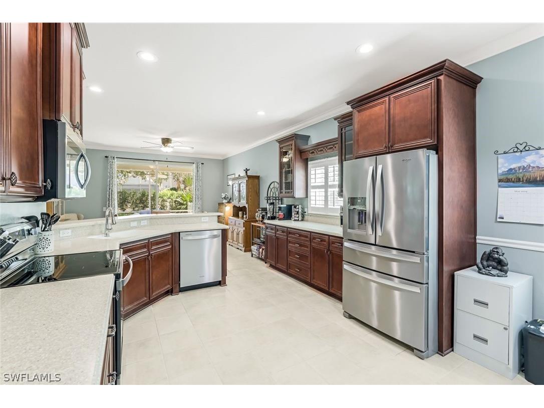 8892 Falcon Pointe Loop Fort Myers FL 33912 224038742 image1