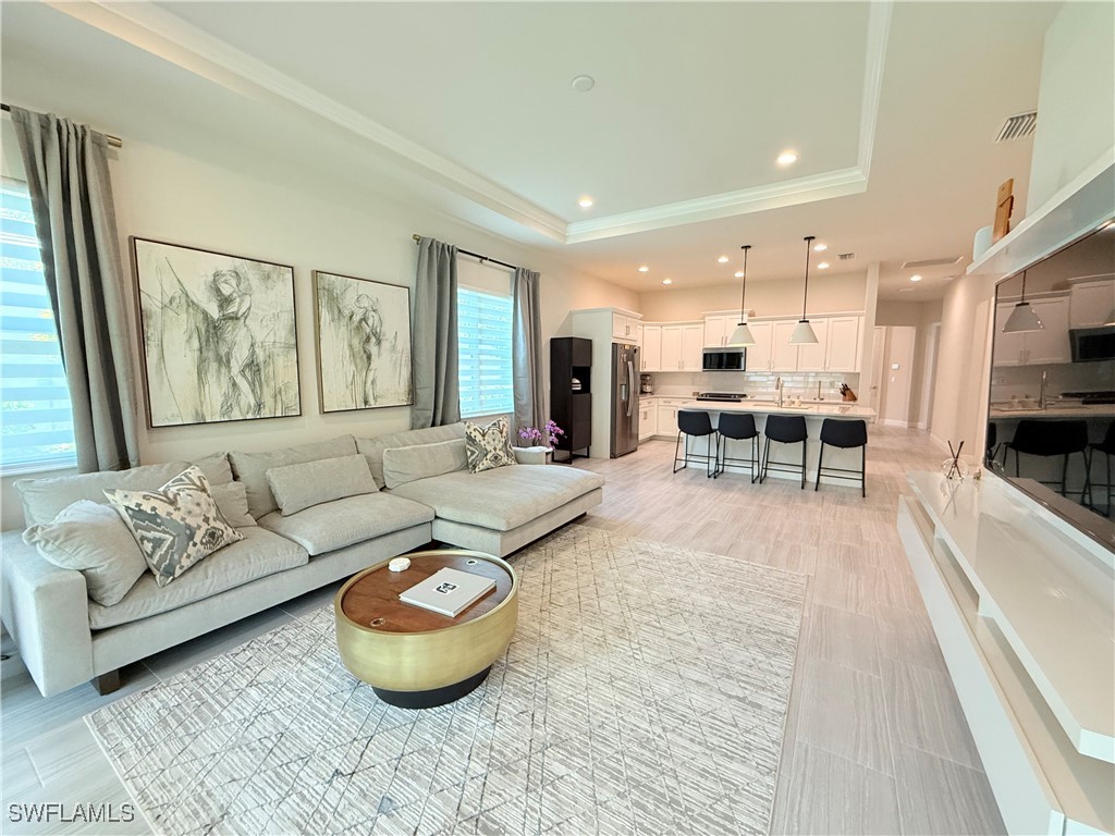 8893 Saint Lucia Drive Naples FL 34114 224071104 image1