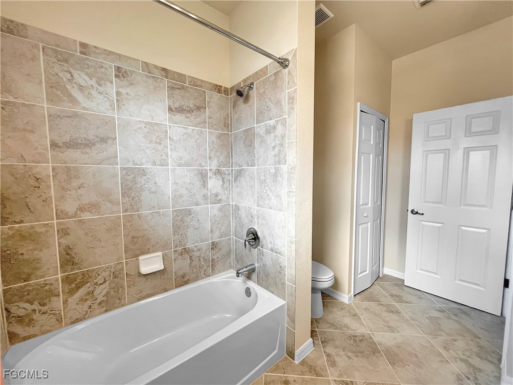 8895 Via Isola Court Fort Myers FL 33966 2025025119 image19