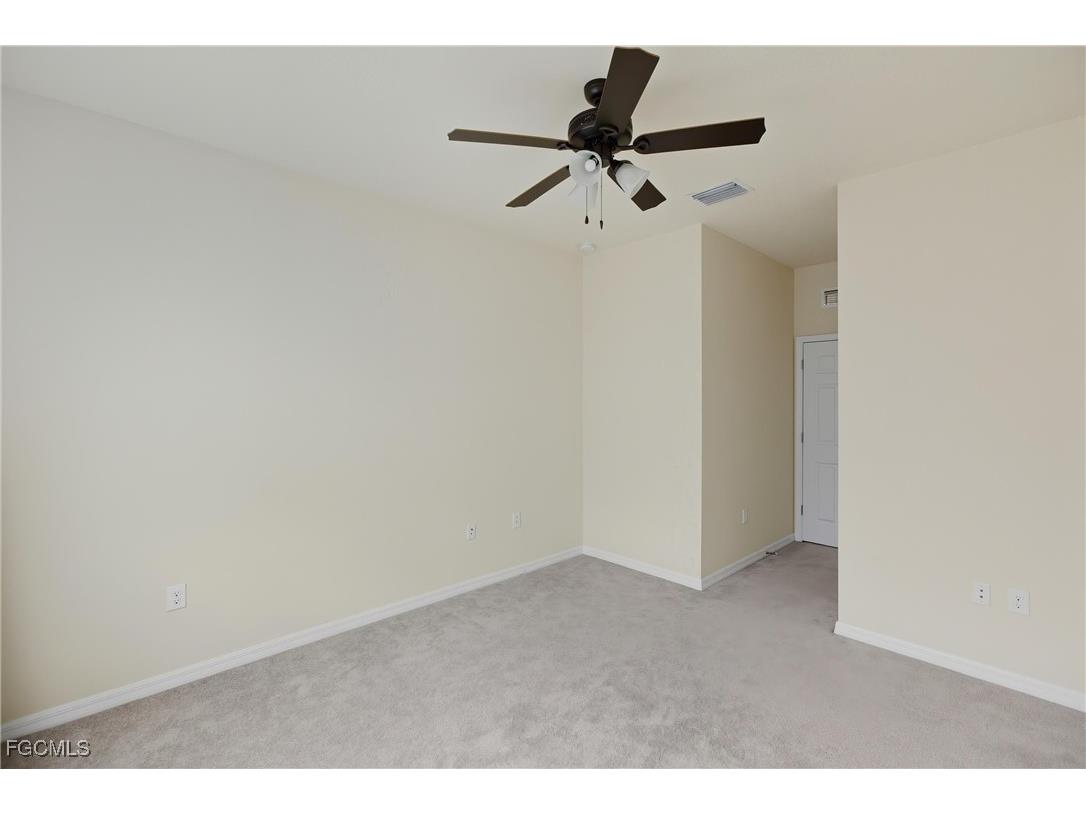 8895 Via Isola Court Fort Myers FL 33966 2025025119 image22