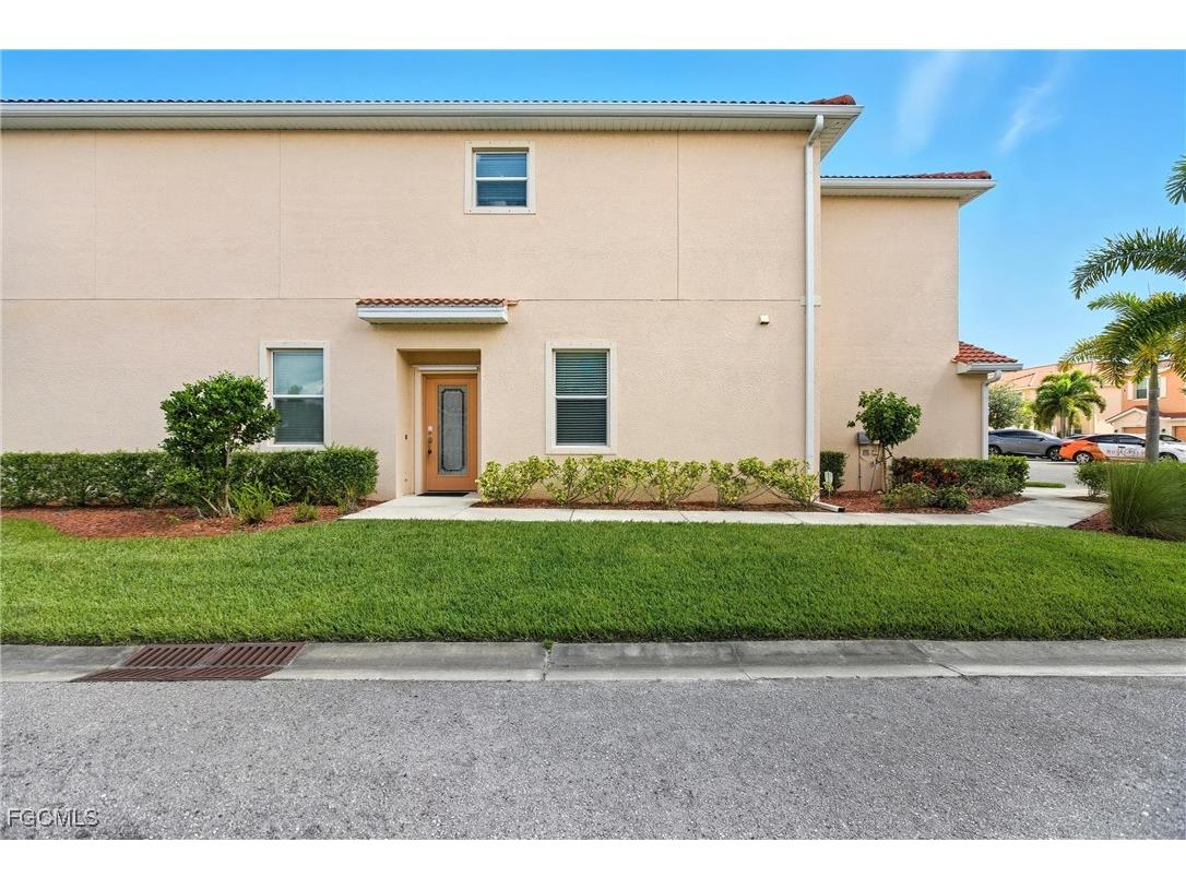 8895 Via Isola Court Fort Myers FL 33966 2025025119 image3