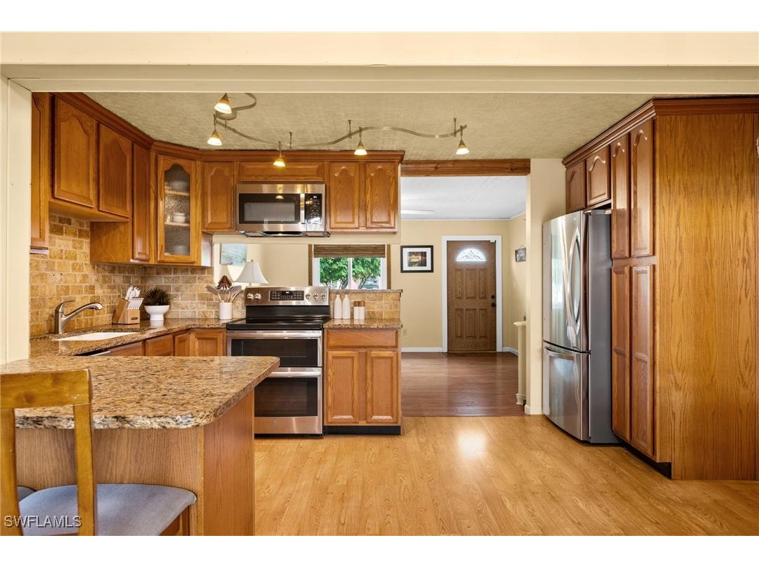 89 8th Street Bonita Springs FL 34134 225073163 image10