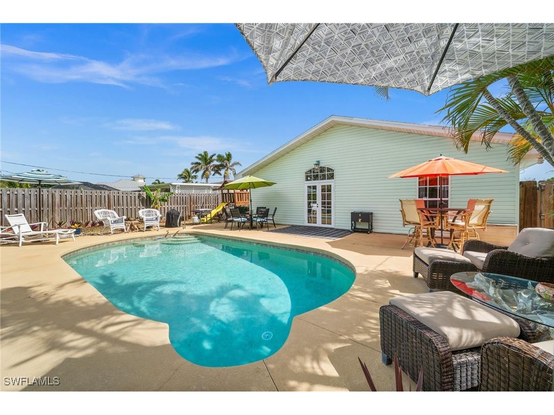 89 8th Street Bonita Springs FL 34134 225073163 image3