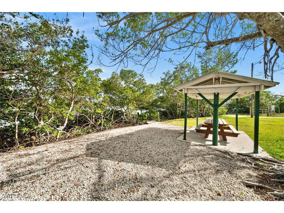 89 8th Street Bonita Springs FL 34134 225073163 image40