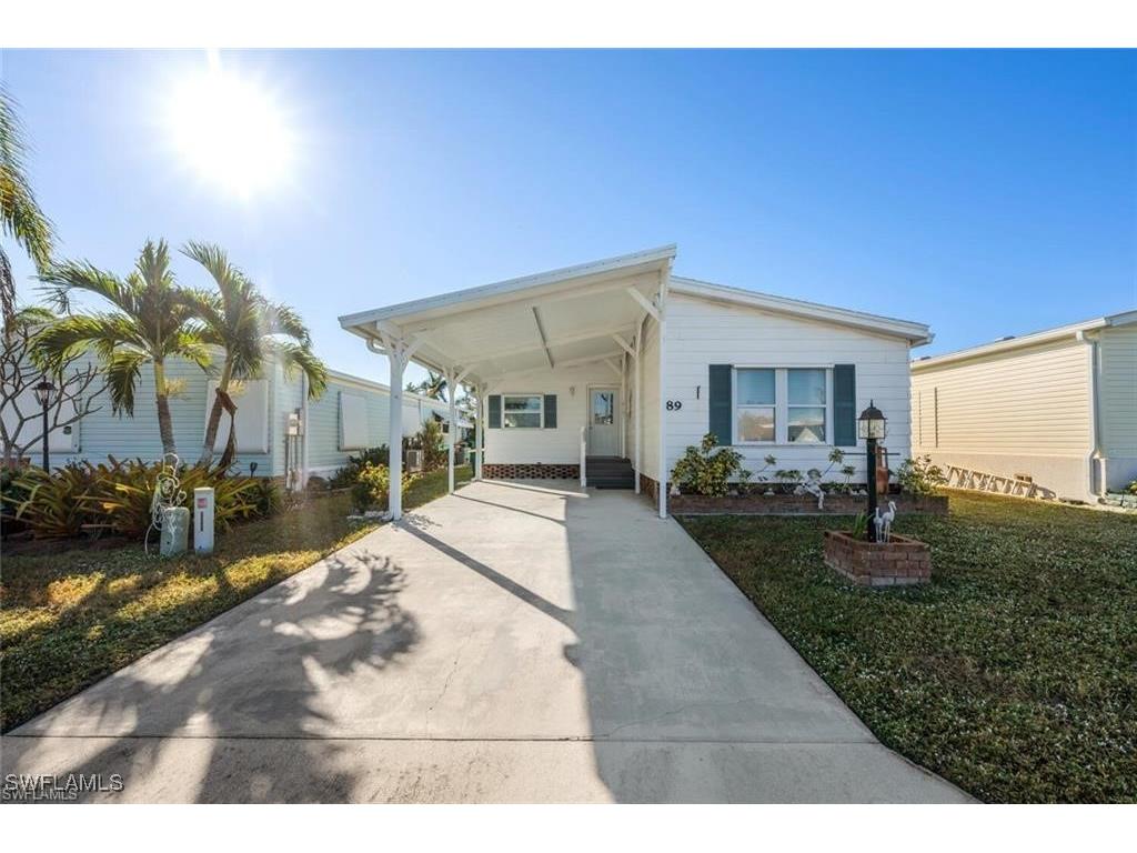 89 Pacific Way #89 Naples FL 34104 225078552 image1