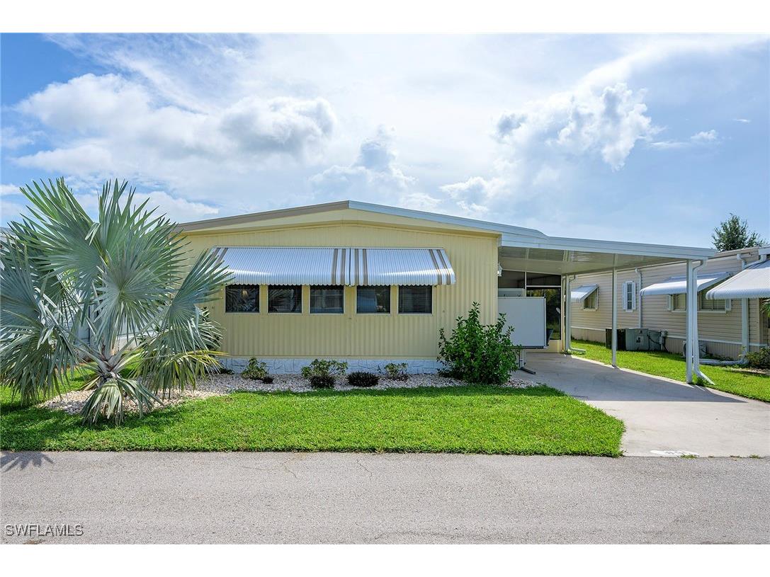 89 Poinsettia Drive Fort Myers FL 33905 224068898 image1