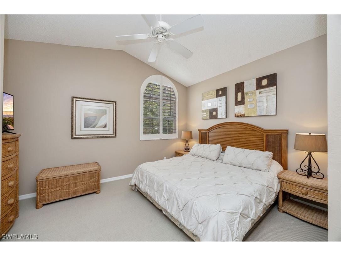 89 Silver Oaks Circle #5-201 Naples FL 34119 226010811 image11
