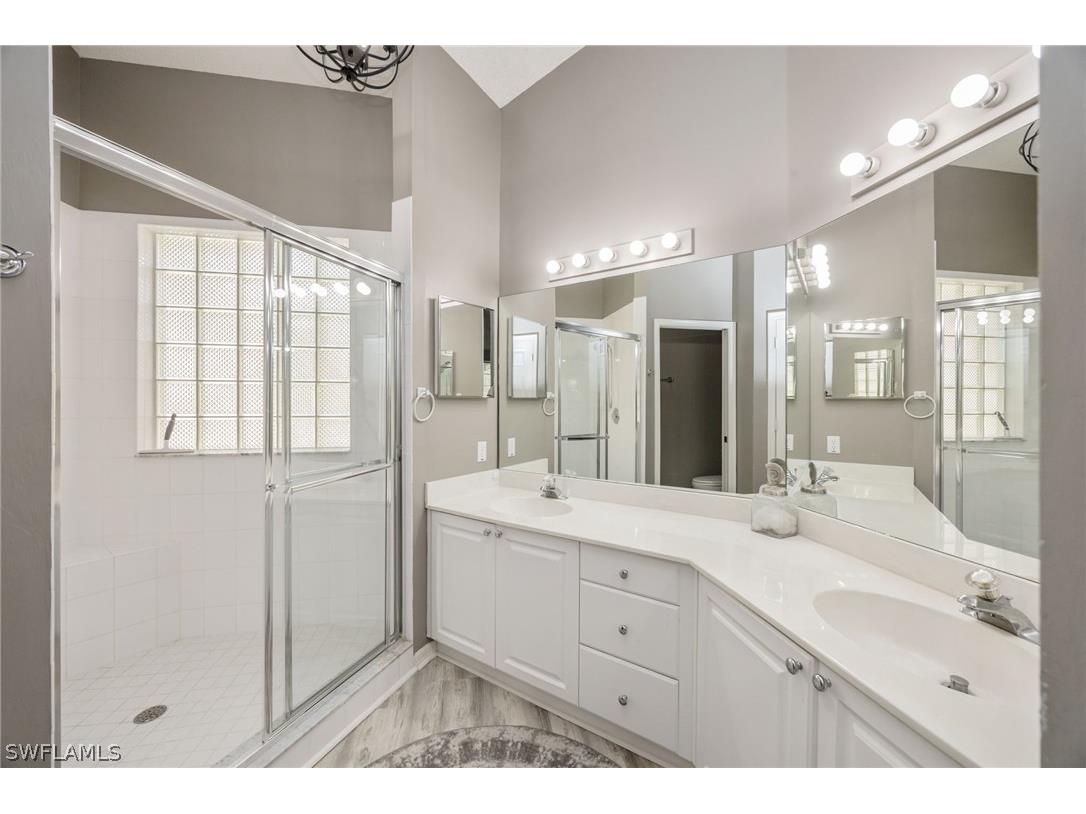 89 Silver Oaks Circle #5-201 Naples FL 34119 226010811 image13