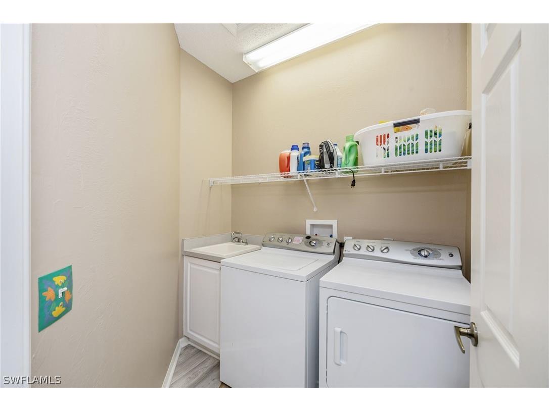 89 Silver Oaks Circle #5-201 Naples FL 34119 226010811 image19