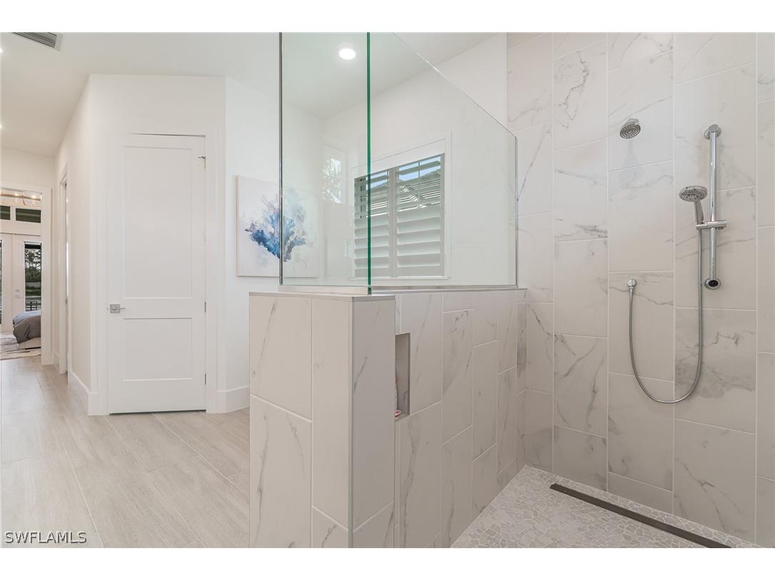 8900 Nevis Way Naples FL 34112 226010940 image16