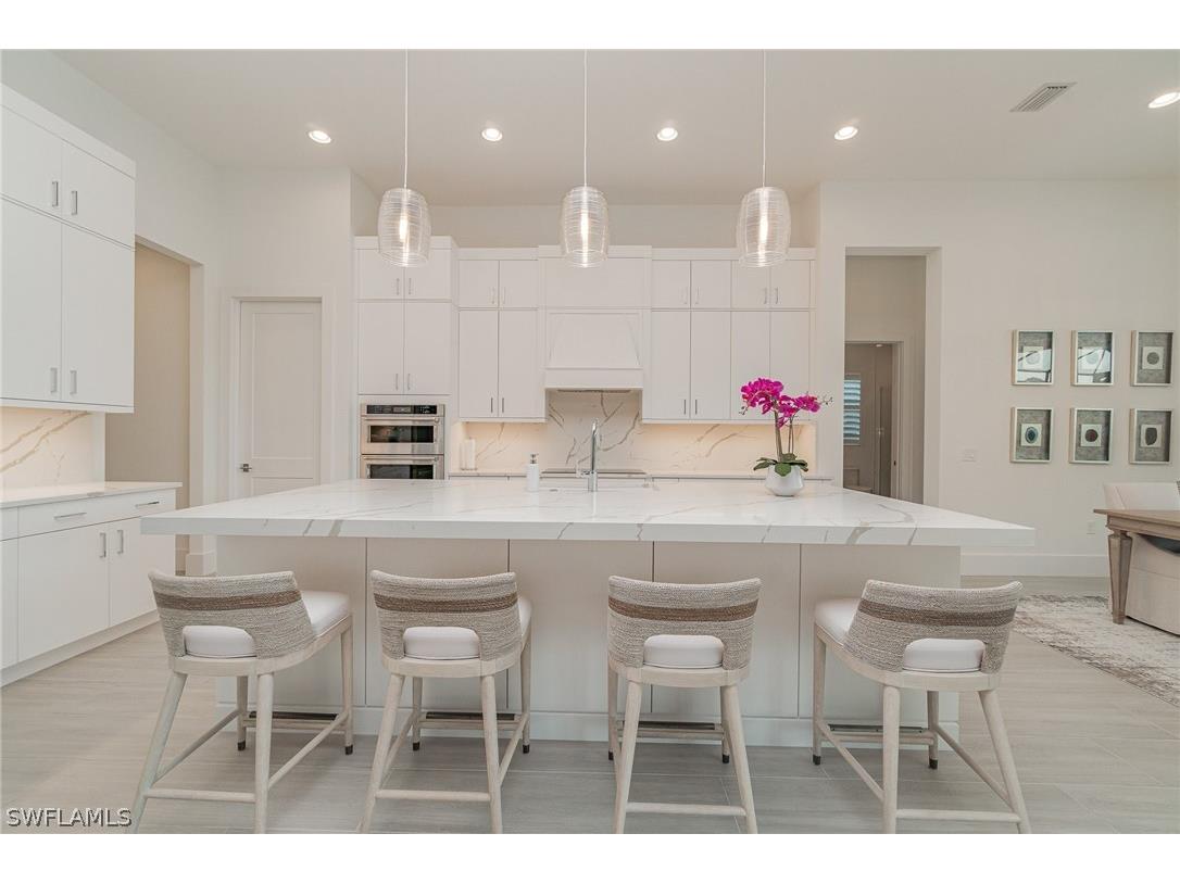 8900 Nevis Way Naples FL 34112 226010940 image5
