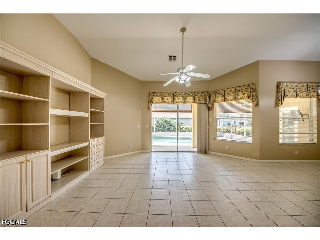 8904 Baytowne Loop Fort Myers FL 33908 2026025657 image3