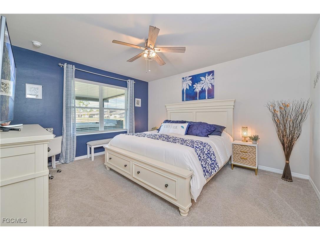 8908 Cascade Price Circle North Fort Myers FL 33917 2025005394 image20