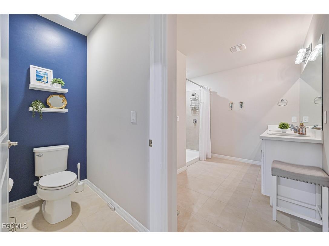 8908 Cascade Price Circle North Fort Myers FL 33917 2025005394 image23