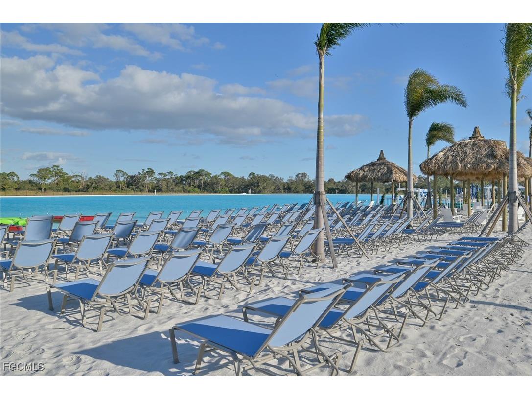 8908 Cascade Price Circle North Fort Myers FL 33917 2025005394 image36