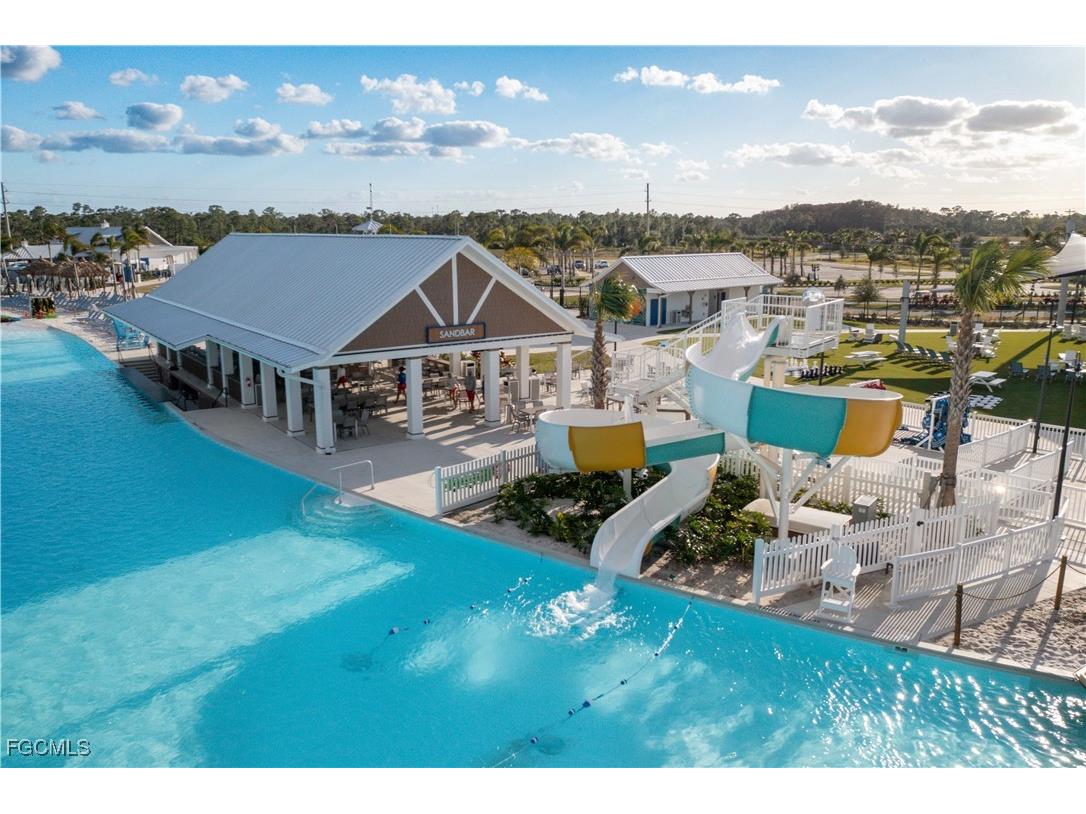 8908 Cascade Price Circle North Fort Myers FL 33917 2025005394 image40